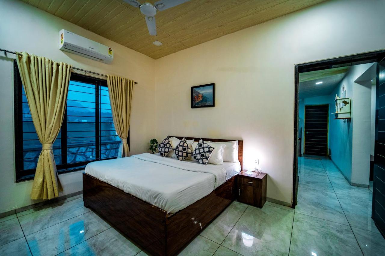 Spicy Mango Villa Insam - Hill View Villa In Карджат Экстерьер фото